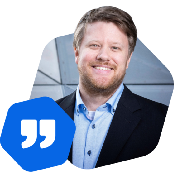 Rippler Media CEO and Statista customer with quotation mark